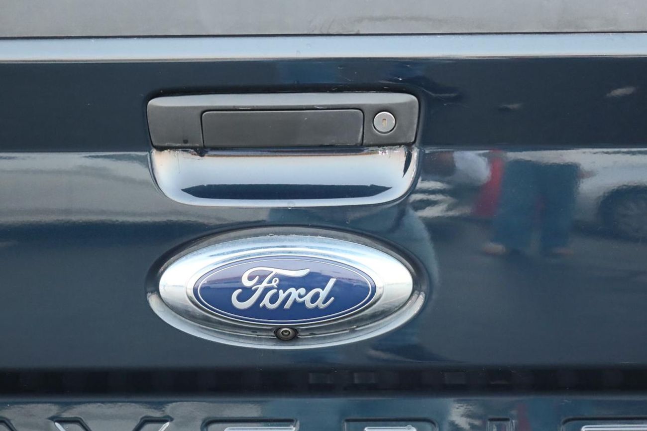 فورد مافرك FORD MAVERICK 2.0L PETROL 4WD FULL OPTION