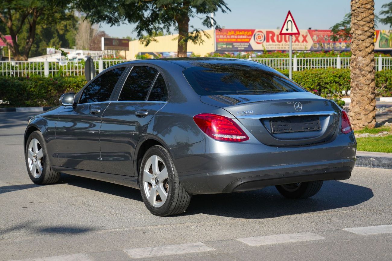 Mercedes-Benz C 200 2018 KOREAN SPECS!! NO PAINT!! NO ACCIDENT!!