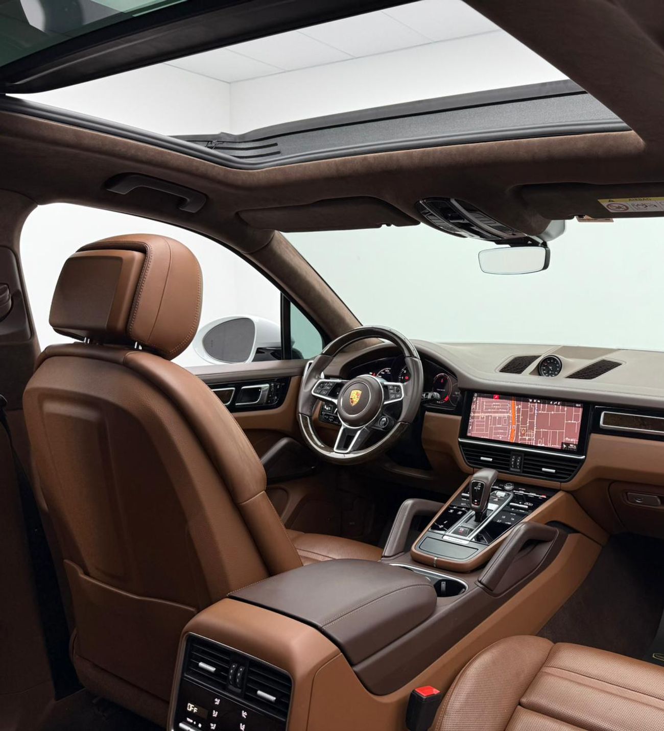 بورش كايان GTS 2021 Porsche Cayenne GTS, 4.0L Twin-Turbo V8, AWD, 460 HP / 620 Nm, 8-Speed Tiptronic S AED 289,