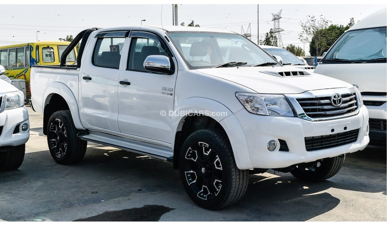 Toyota Hilux 3.0 D-4D Diesel M/T Right Hand