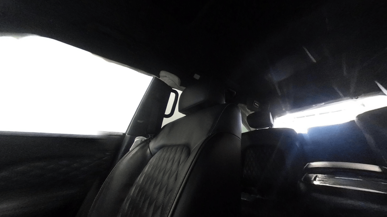 Infiniti QX80 Luxury 5.6L *DAMAGED YOU FIX YOU SAVE*