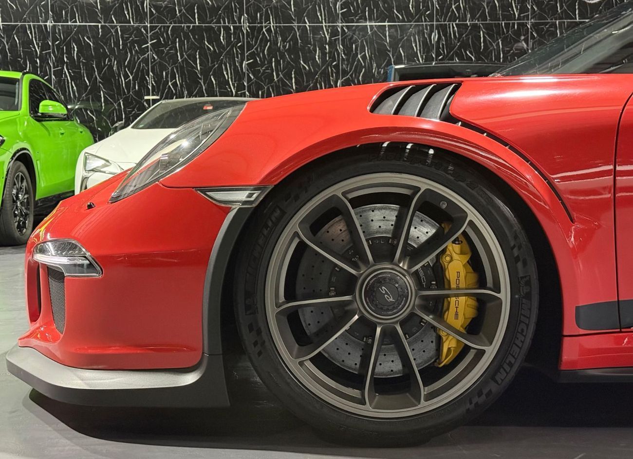 Porsche 911 GT3RS 4.0L (2 Seater) 2016 Porsche, 2026 Porsche Warranty, Carbon Fiber Package, Low Kms, GCC