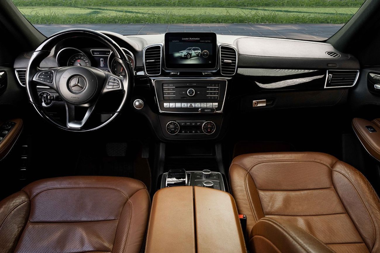 مرسيدس بنز GLS 500 GLS 500 | 2,742 P.M | 0% Downpayment | Pristine Condition!