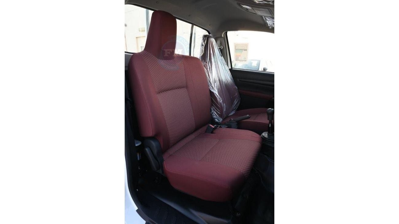 Toyota Hilux 2.4L 4wd Single Cabin