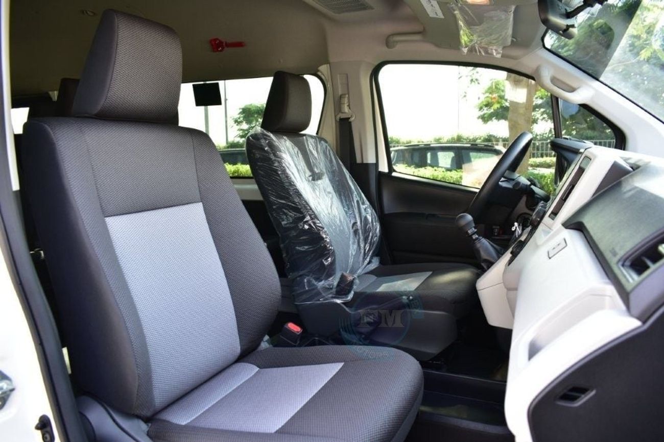 Toyota Hiace High Roof