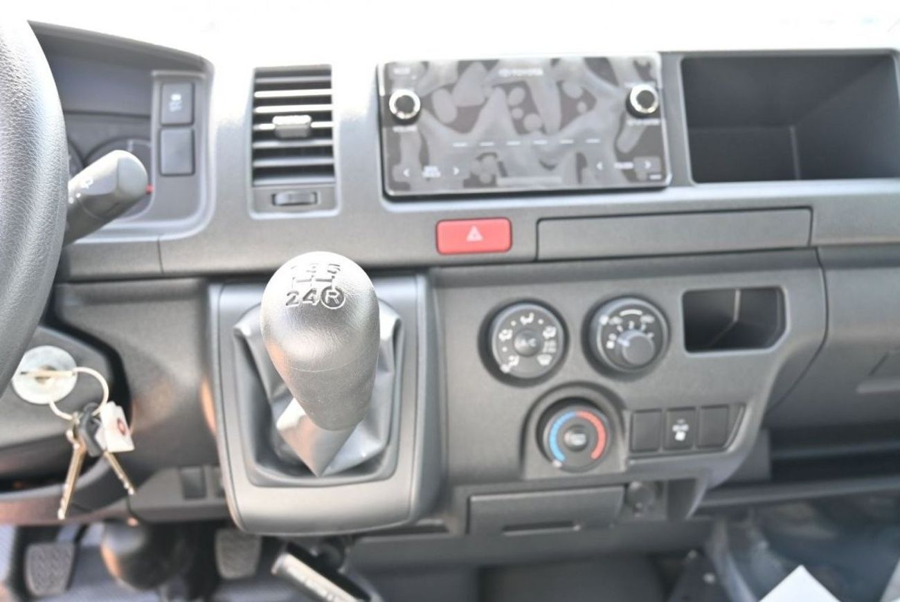 Toyota Hiace Toyota HIACE 2.7L Petrol, VAN, RWD, 5 Doors, Cargo VAN, Manual Transmission, Old Shape, Color White,