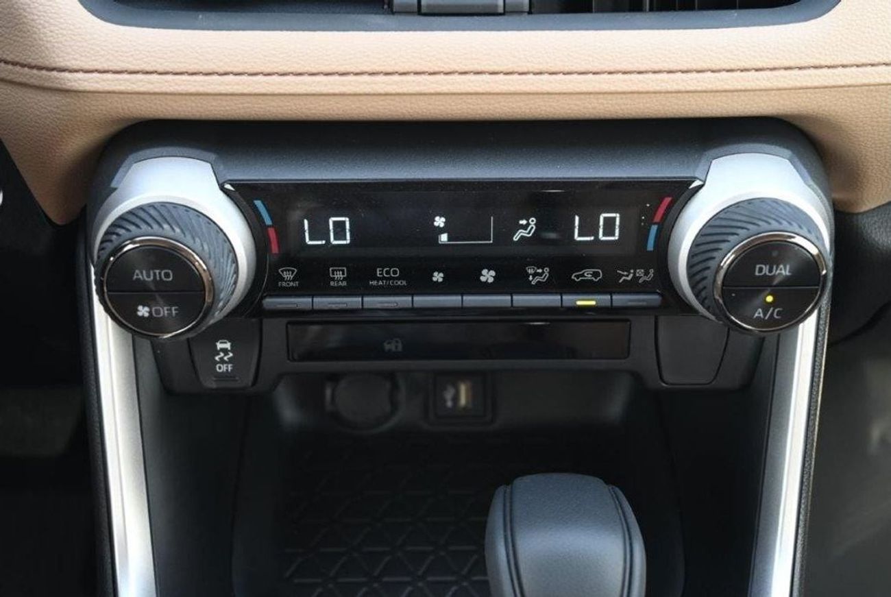 تويوتا راف ٤ 2025 TOYOA RAV4 LE HYBRID 2.5L AWD AT