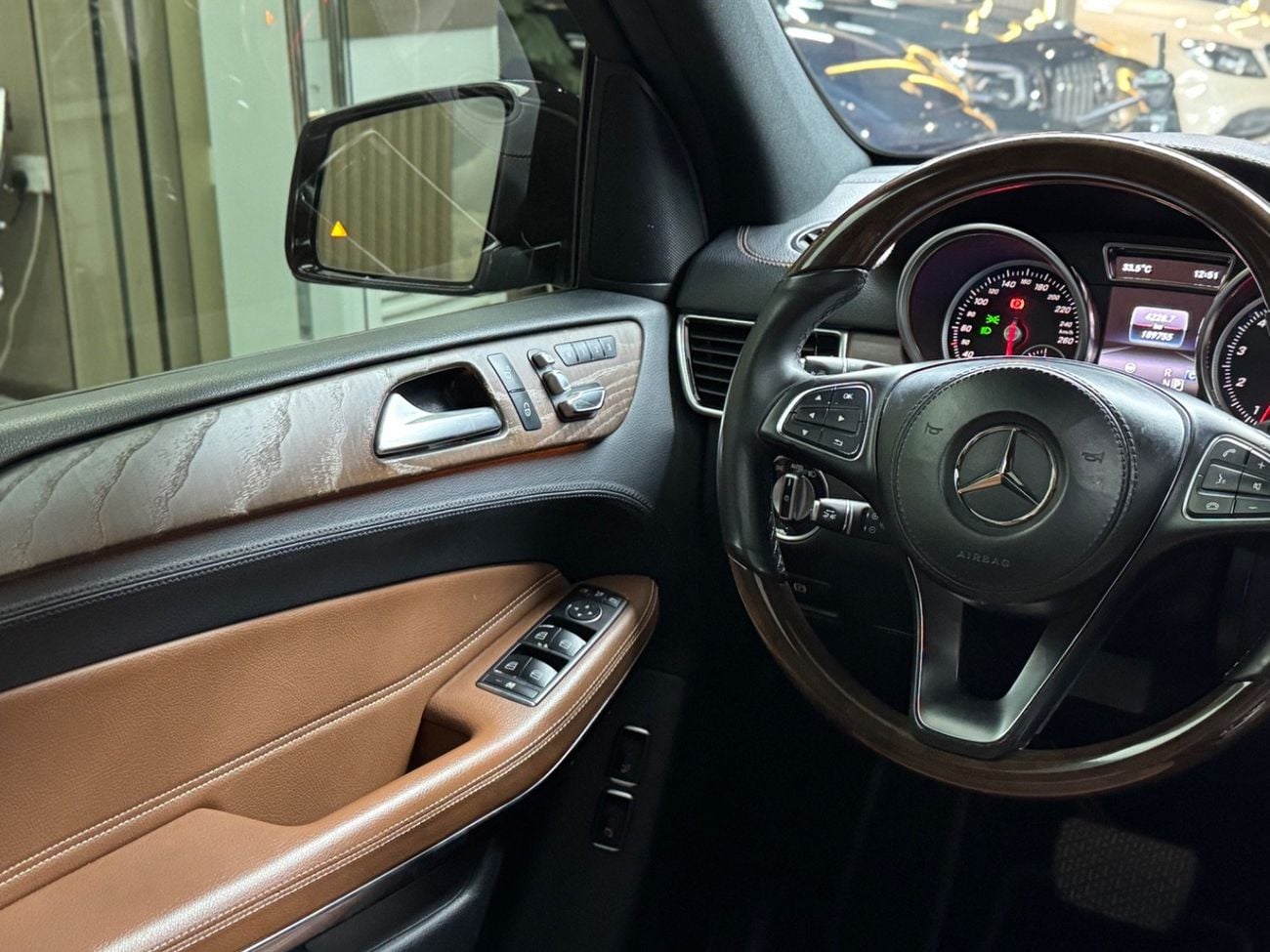Mercedes-Benz GLS 500