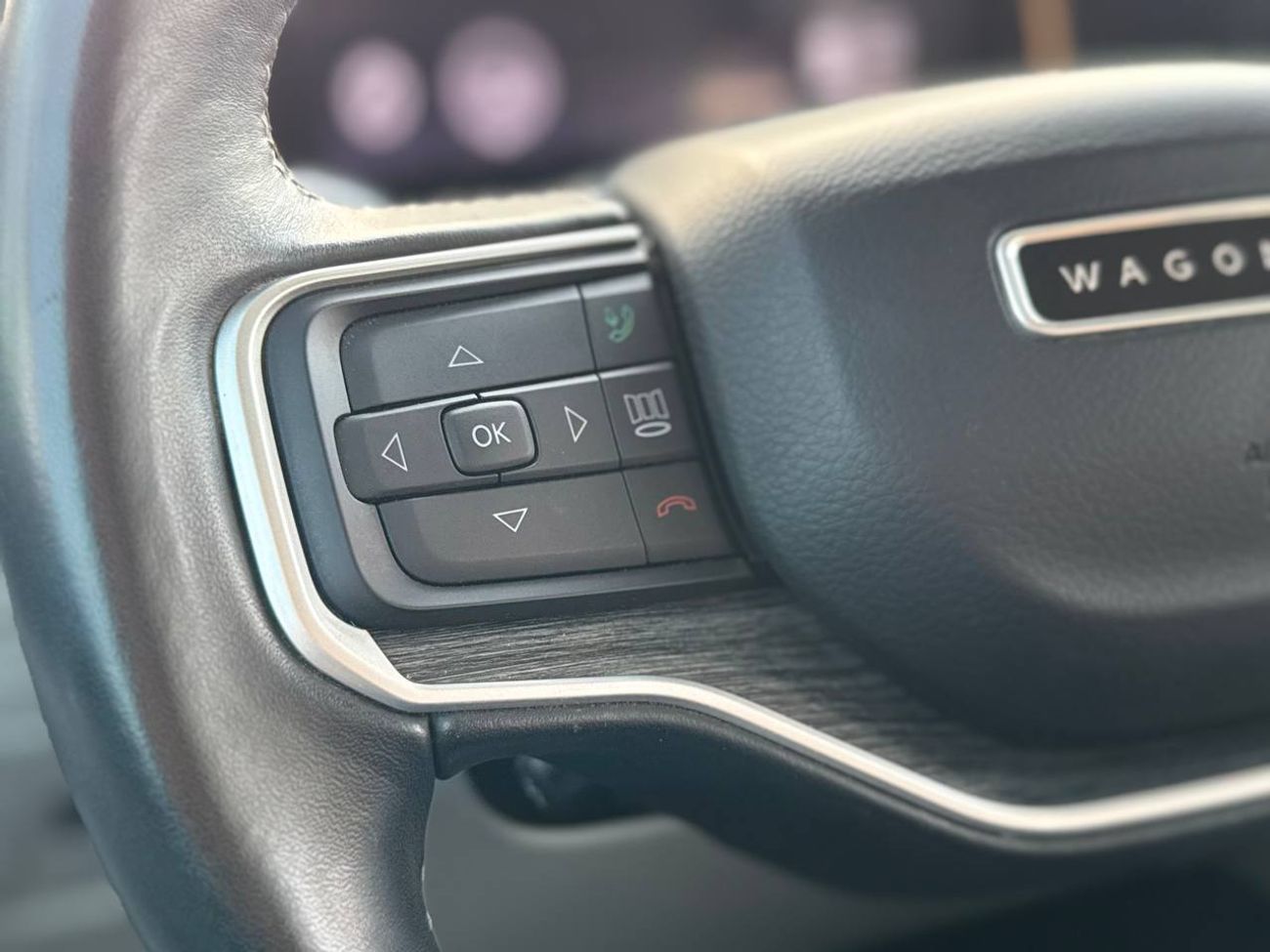 Jeep Grand Wagoneer Series III V8