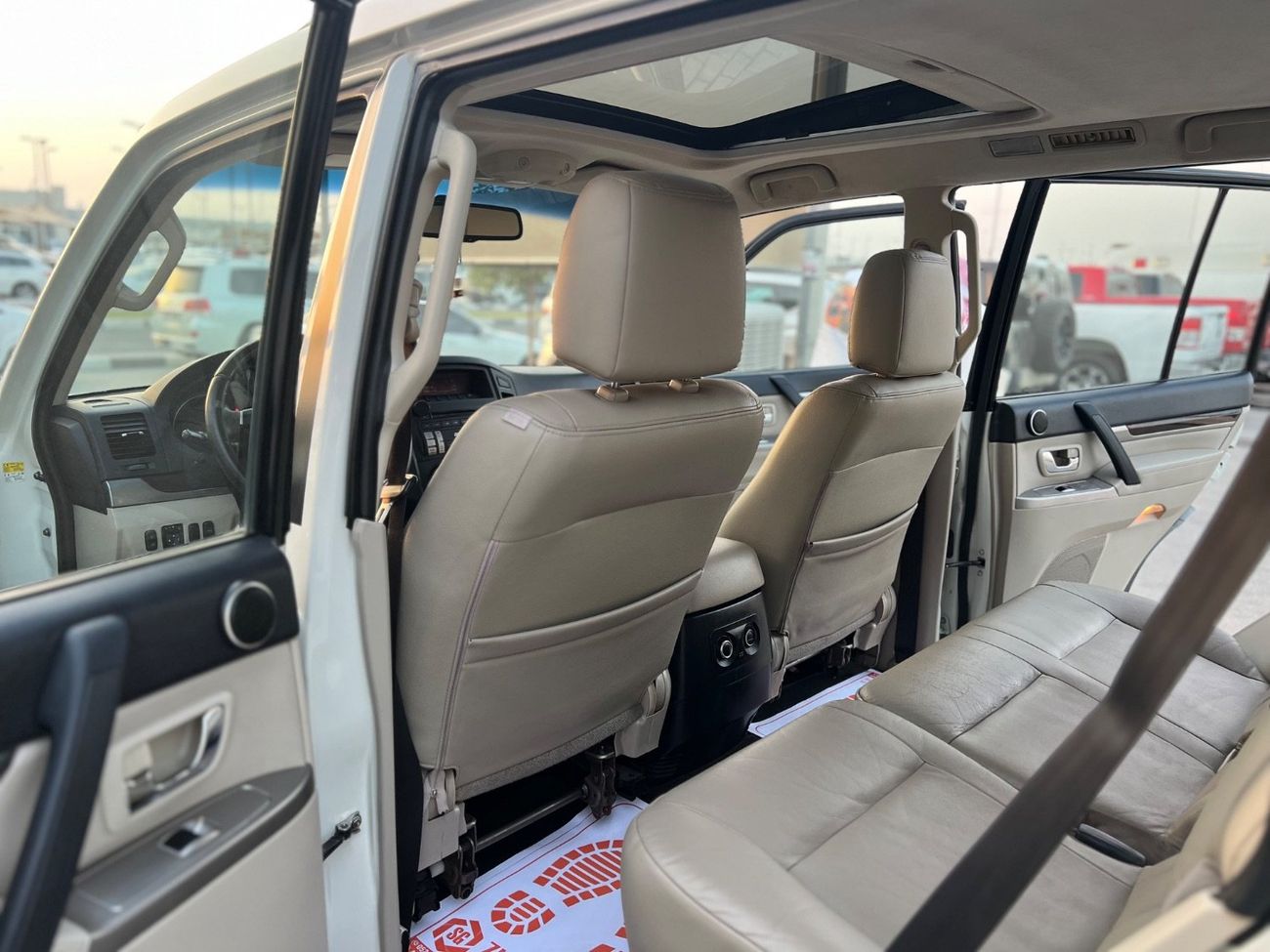 Mitsubishi Pajero Platinum 3.5L