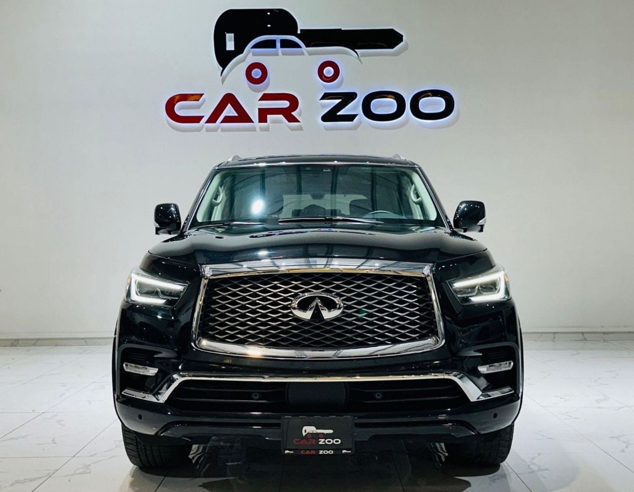 Infiniti QX80 LUXE SENSORY PROACTIVE LUXURY PROACTIVE