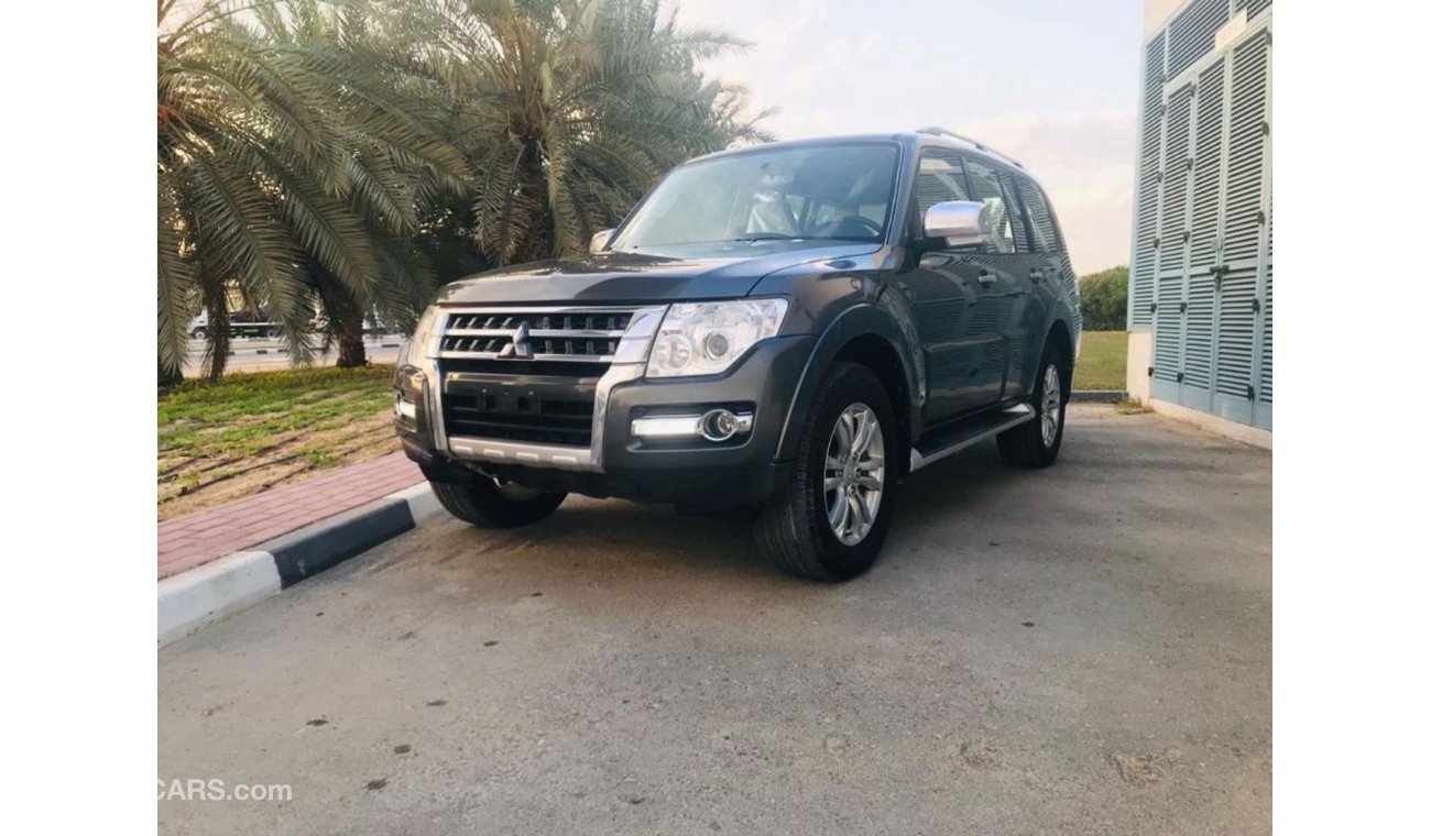 Mitsubishi Pajero MITSUBISHI PAJERO {3.8L}///// 2015 ///// GCC ///// WARRANTY//// ORIGINAL PAINT/////LOW MILEAGE!! ///