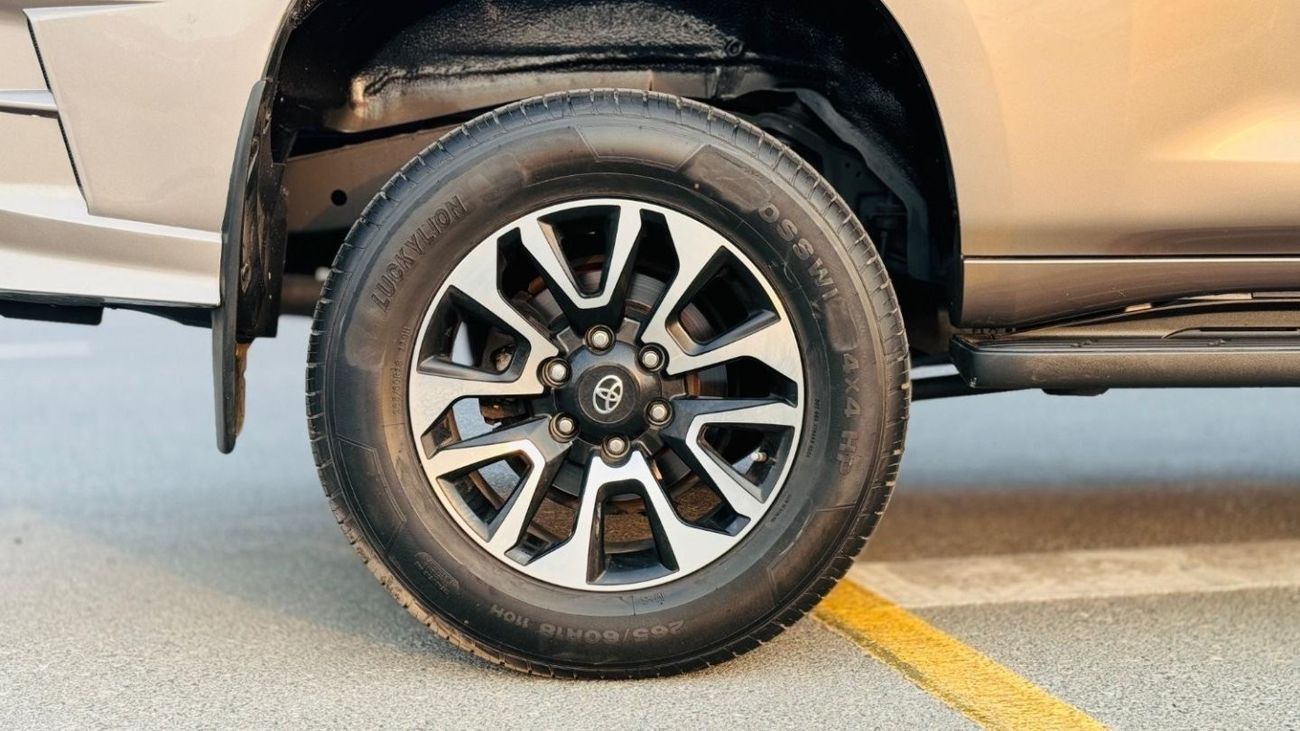 Toyota Prado LIMGENE BODY KIT INSTALLED | SUNROOF | 2.8L DIESEL | REAR VIEW CAMERA