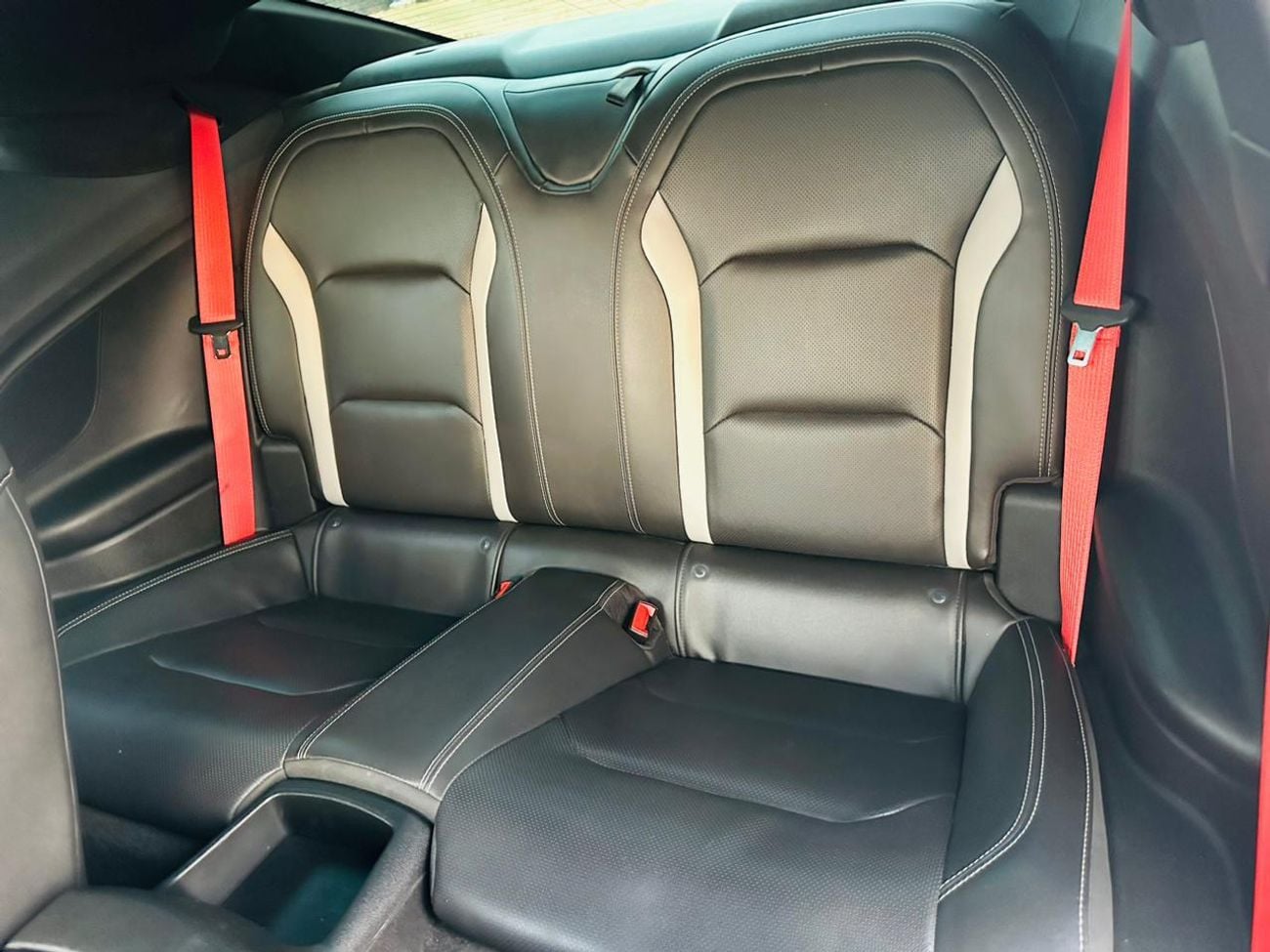 Chevrolet Camaro 1LT 3.6L (355 HP)