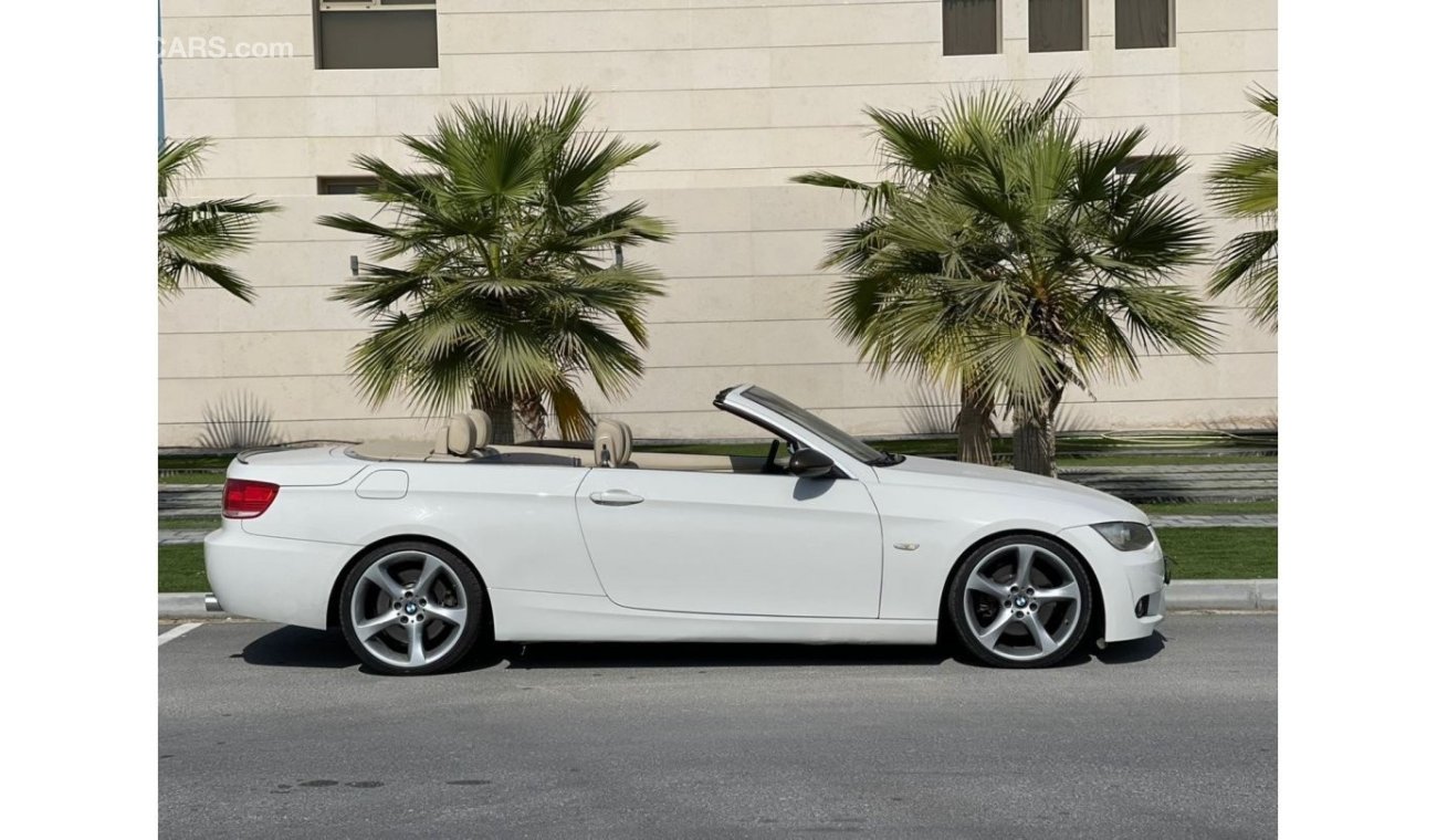 بي أم دبليو 330 BMW 330i || GCC || Hard Top Convertible || Very Well Maintained