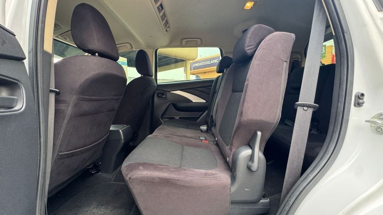 Mitsubishi Xpander Mid 1.5L