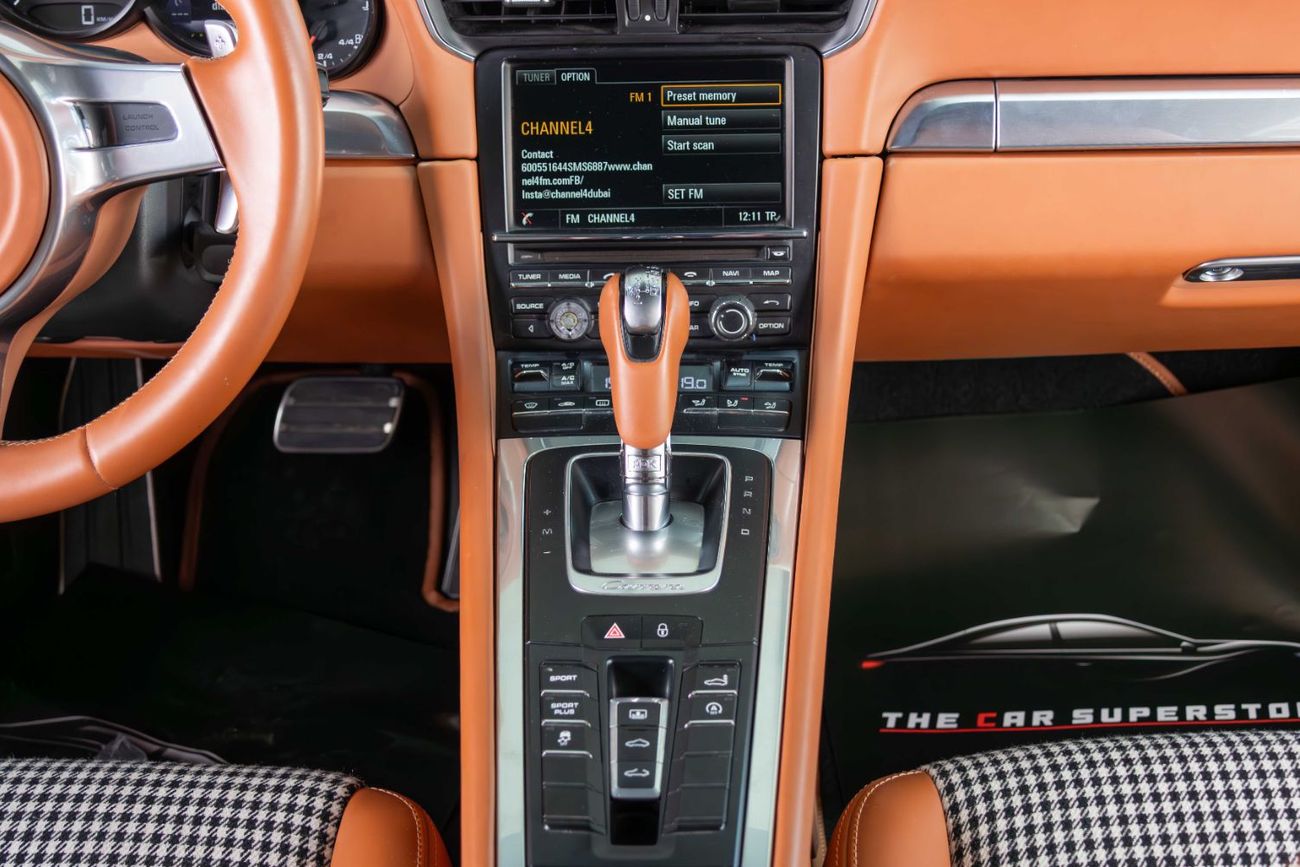 بورش 911 Carrera 3.6L Coupe