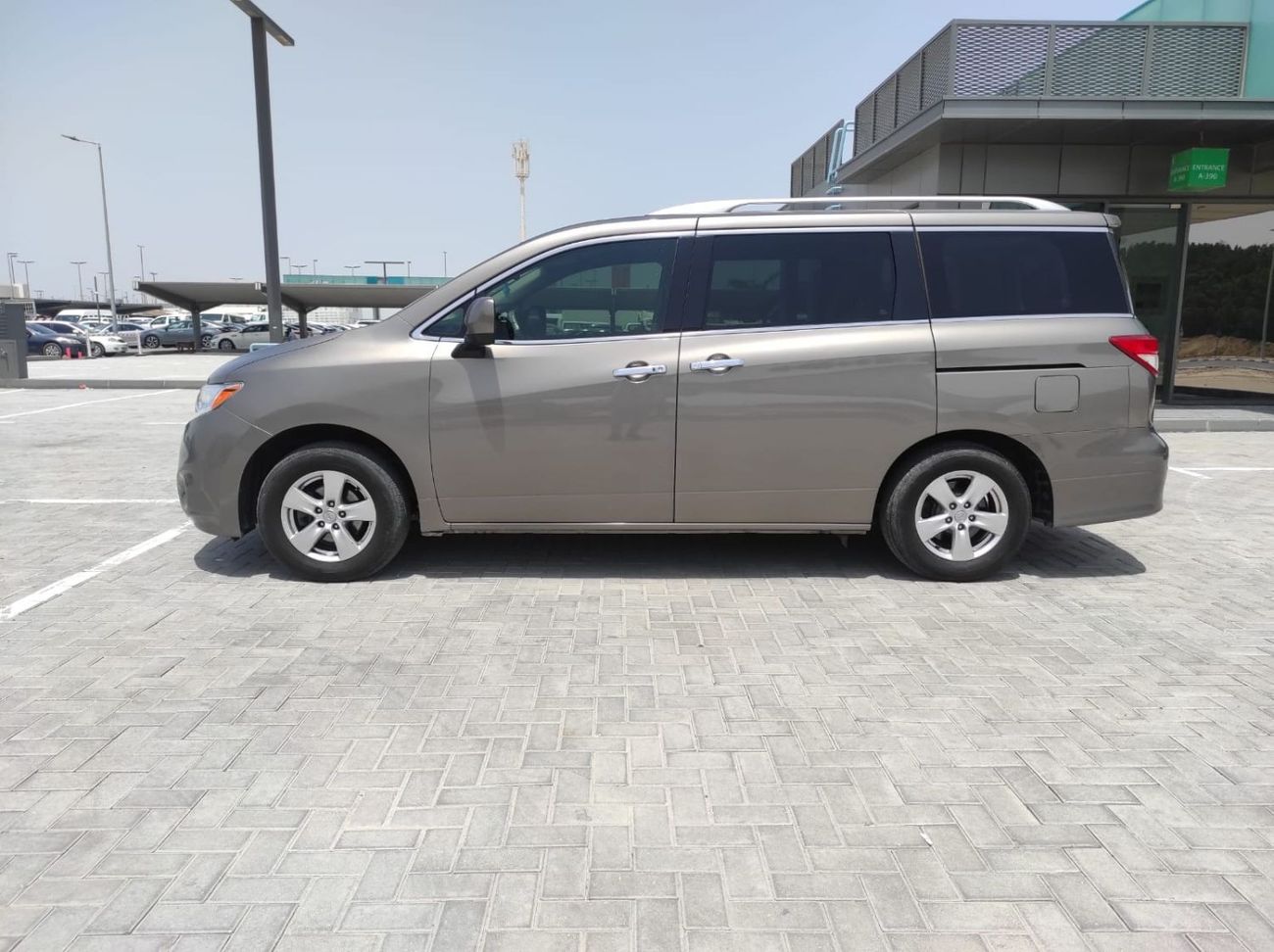 Nissan Quest