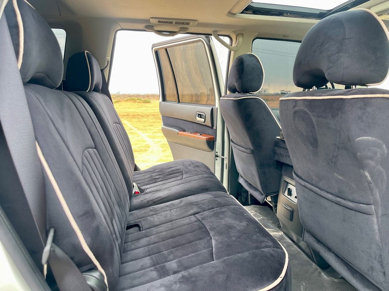 نيسان باترول سفاري Safari 4.8L A/T