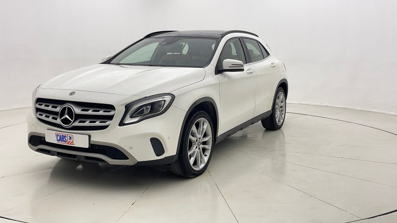 مرسيدس بنز GLA 220 PREMIUM 2 | بدون دفعة مقدمة | اختبار القيادة في المنزل