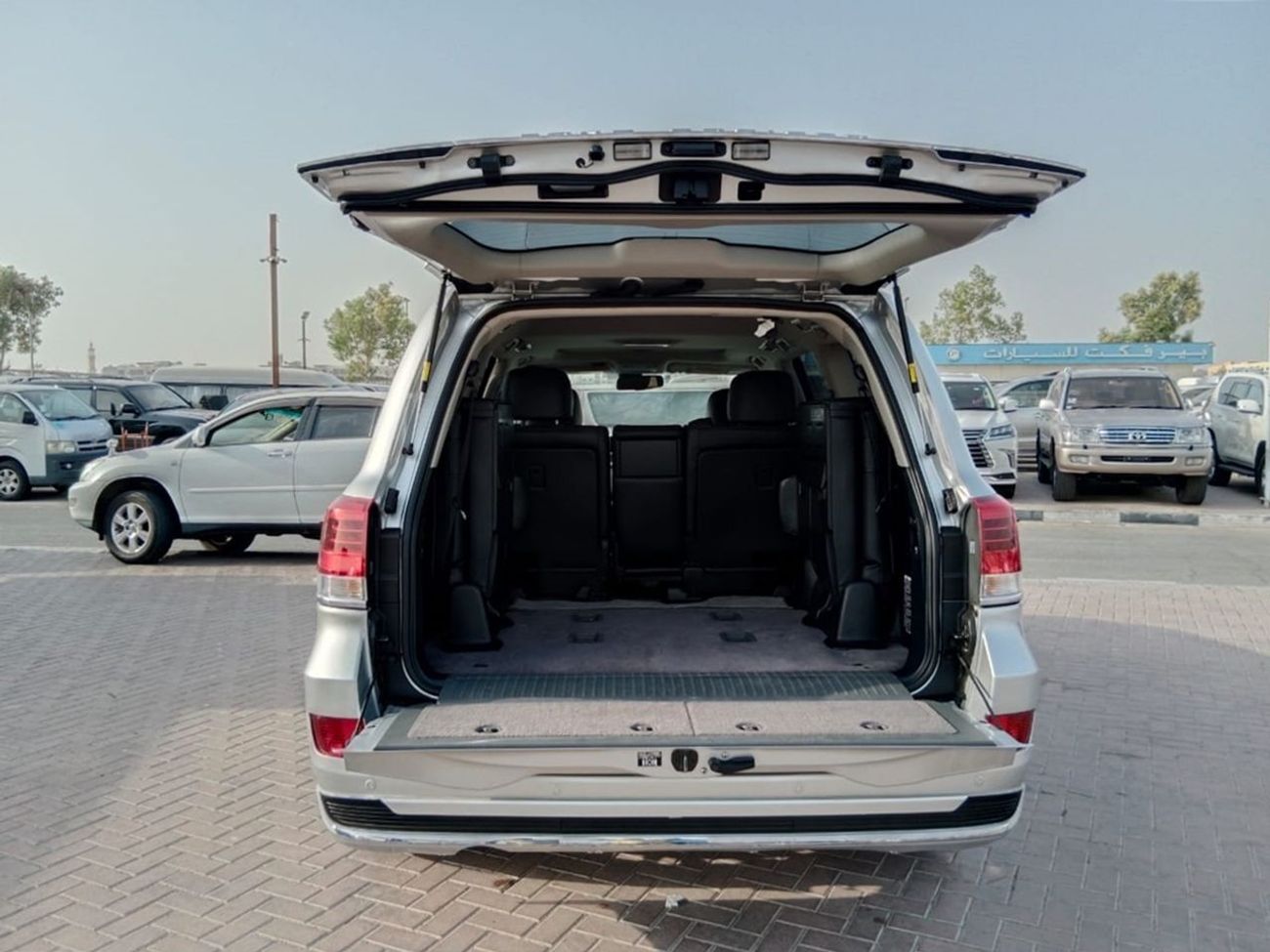 تويوتا لاند كروزر TOYOTA LAND CRUISER RIGHT HAND DRIVE (PM1450)