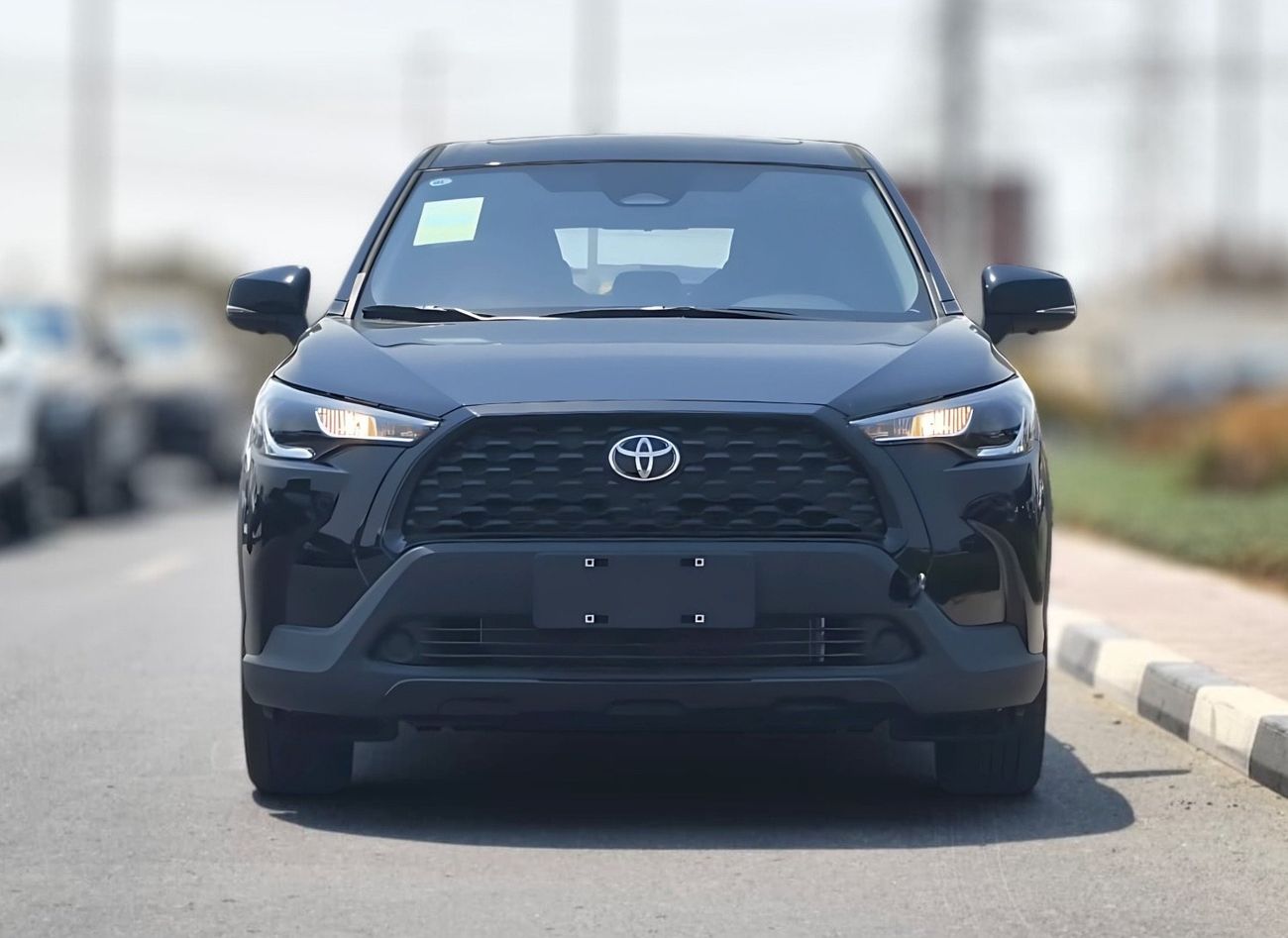 تويوتا كورولا كروس 2025 TOYOTA COROLLA CROSS,2.0L,HYBRID,ELITE,LEAHTER SEAT,DRIVER POWER SEAT,SUNROOF,BACK DOOR POWER,3