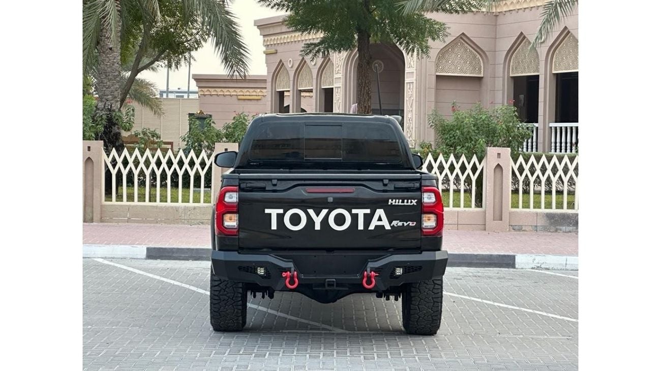 Toyota Hilux MODIFIED TO 2023 MODEL | PREMIUM BODY KIT INSTALLED | FRONT AND REAR BUMPER GUARD