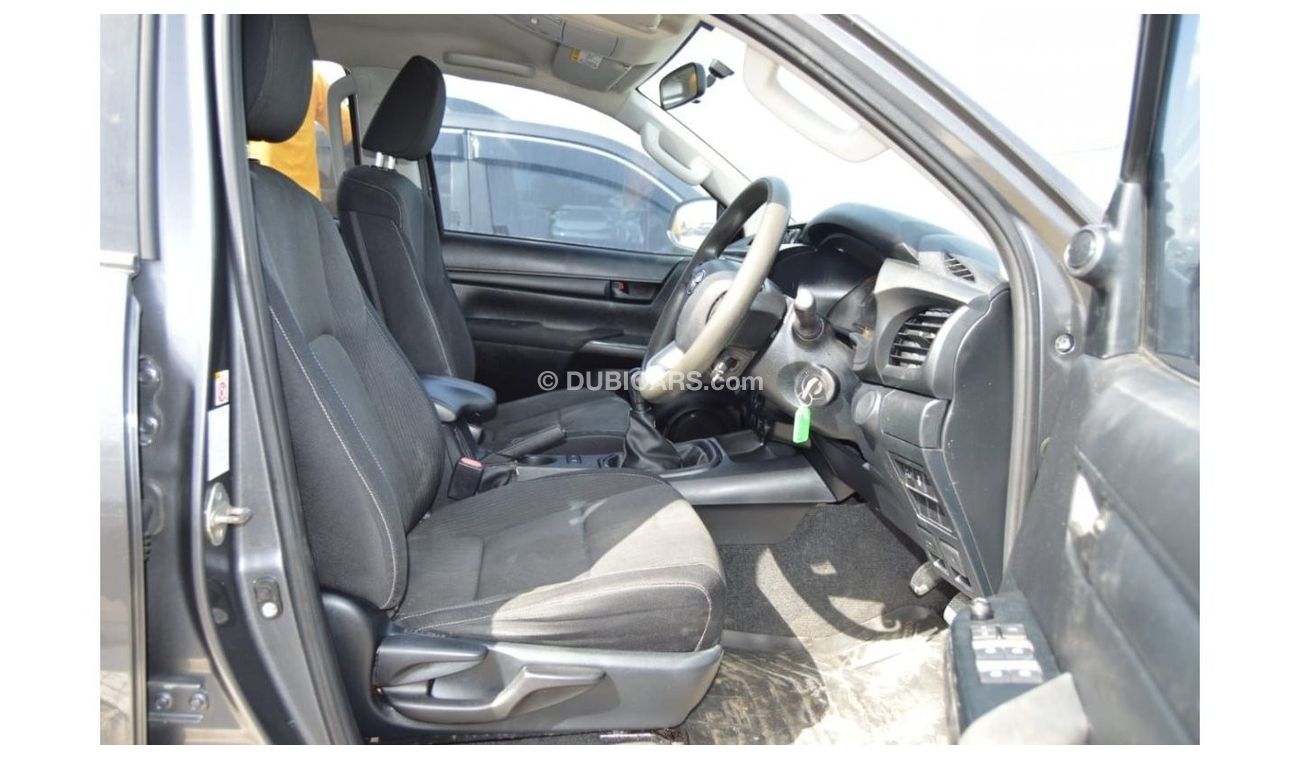 Toyota Hilux Clean car accident free