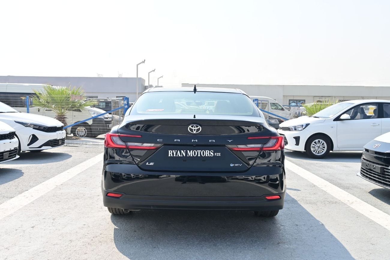 Toyota Camry LE HEV Toyota Camry LE Saudi 2.5L Hybrid, Model 2025, Color Black