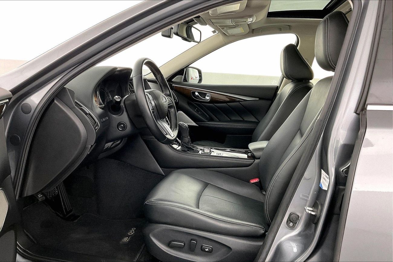 Infiniti Q50 Premium / Luxe| 1 year free warranty | Exclusive Eid offer