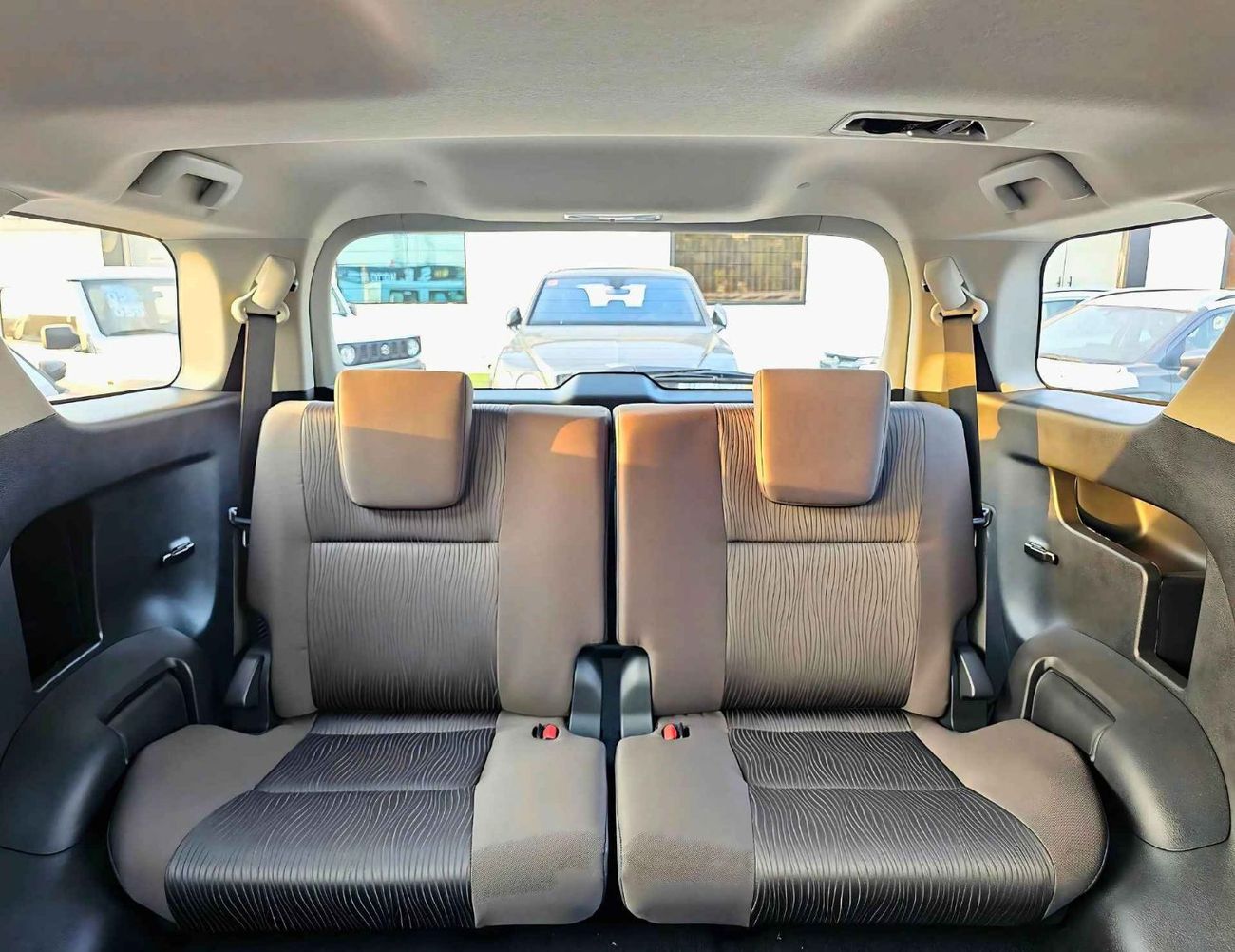 Toyota Fortuner 4.0L V6 PETROL / AUTO AC / DIFF LOCK / DVD CAMERA (CODE # F6S)