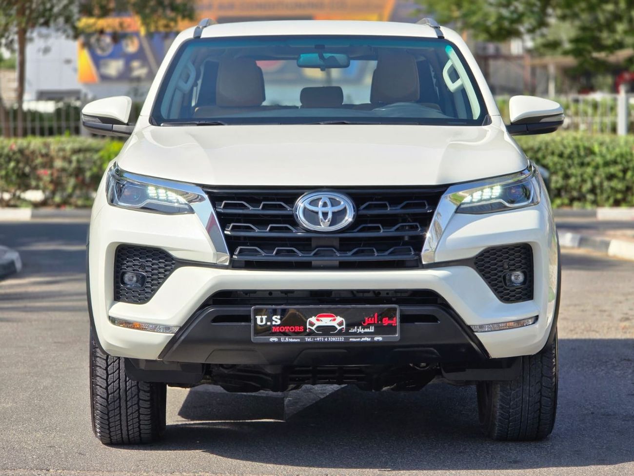 تويوتا فورتونر GXR 4.0L (278 HP)