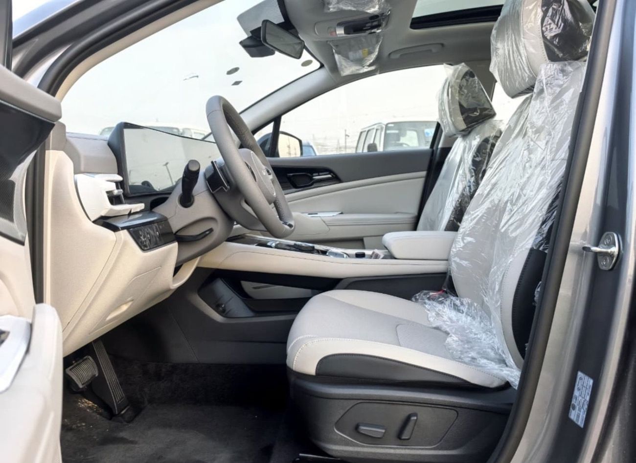 كيا سبورتيج DLX 2025 KIA SPORTAGE 1.5L PREMIUM PETROL FULL OPTION WITH POWER SEAT,WIRELESS CHARGER,POWER TRUNK,3