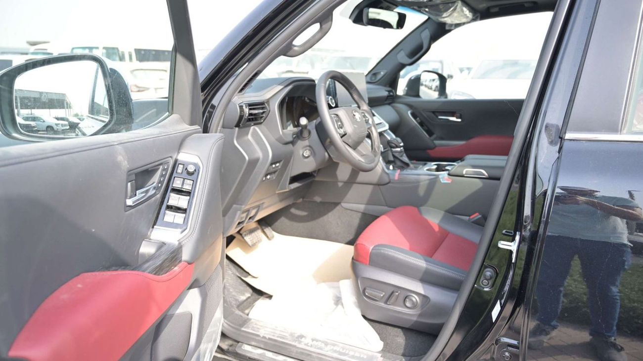 تويوتا لاند كروزر TOYOTA LC300 VXR HYBRID 3.5L PETROL 2025 MODEL