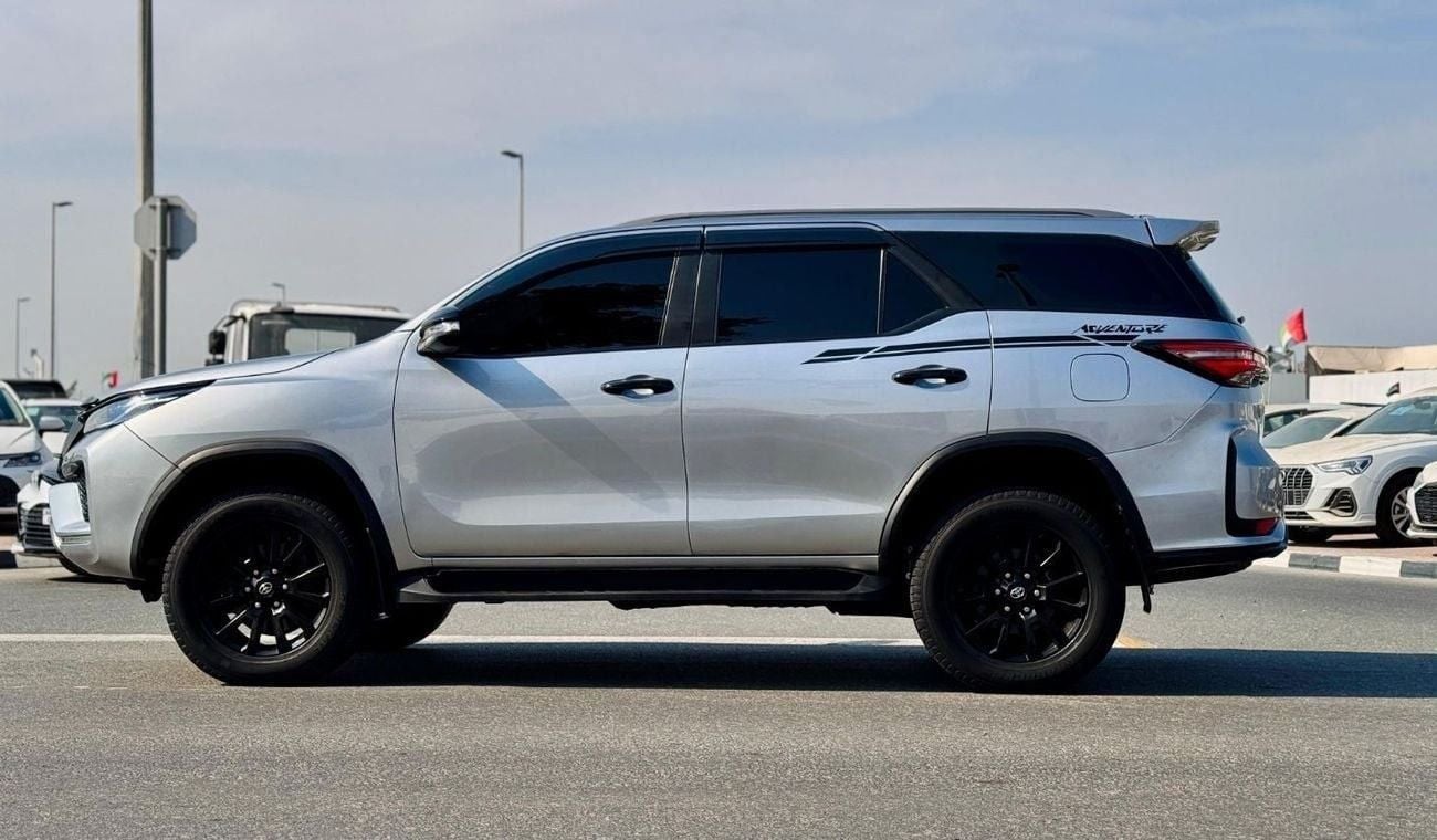Toyota Fortuner PREMIUM CONDITION | RHD | 2.8L DIESEL ENGINE | 2019 | (AT) | REAR VIEW CAMERA | ELECTRIC SEAT