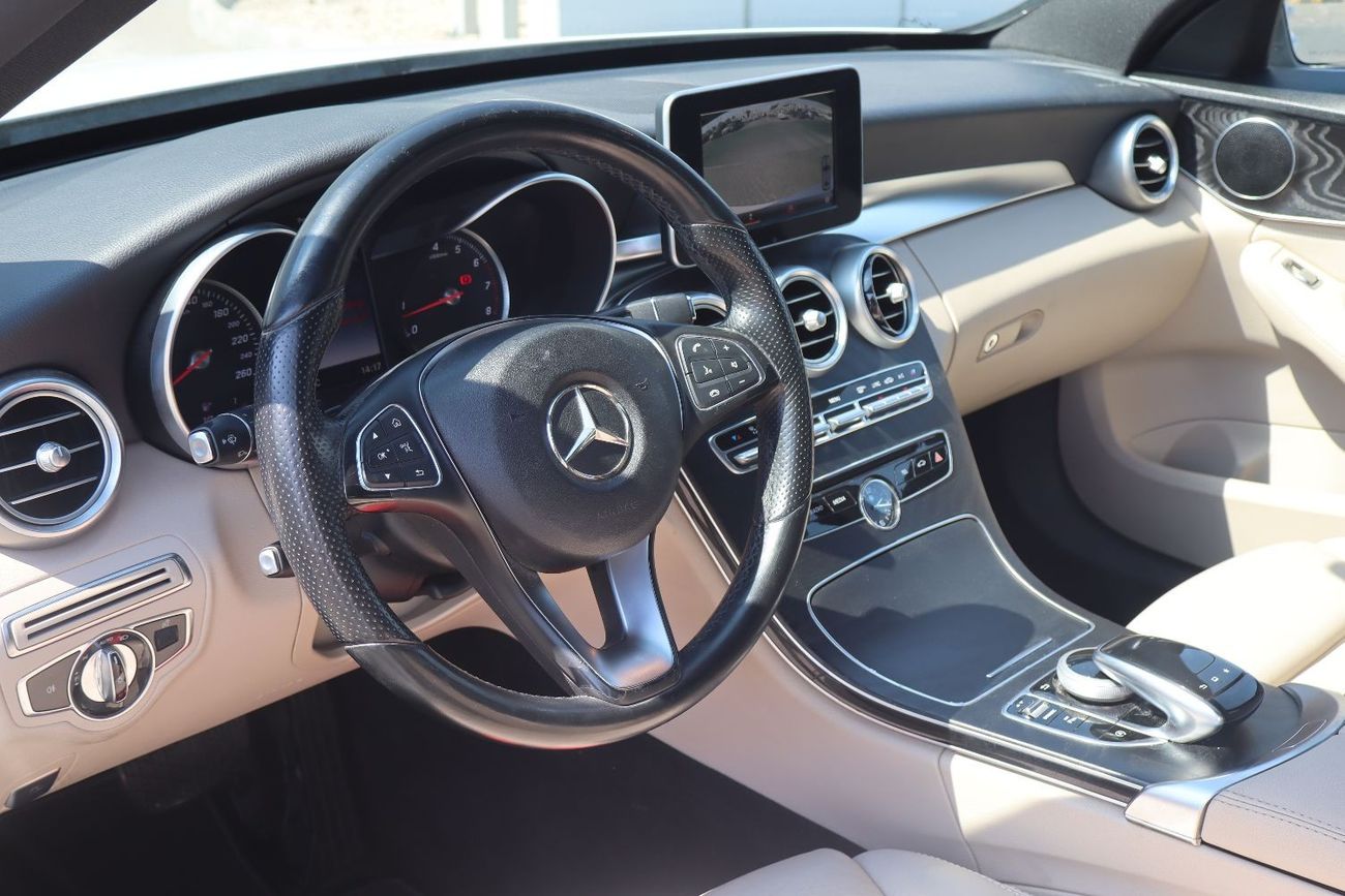 مرسيدس بنز C 200 GCC