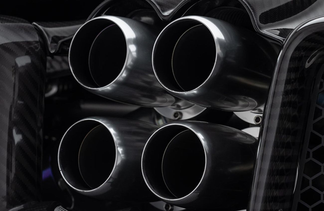 Pagani Huayra 6.0L V-12 Twin-Turbocharged Engine