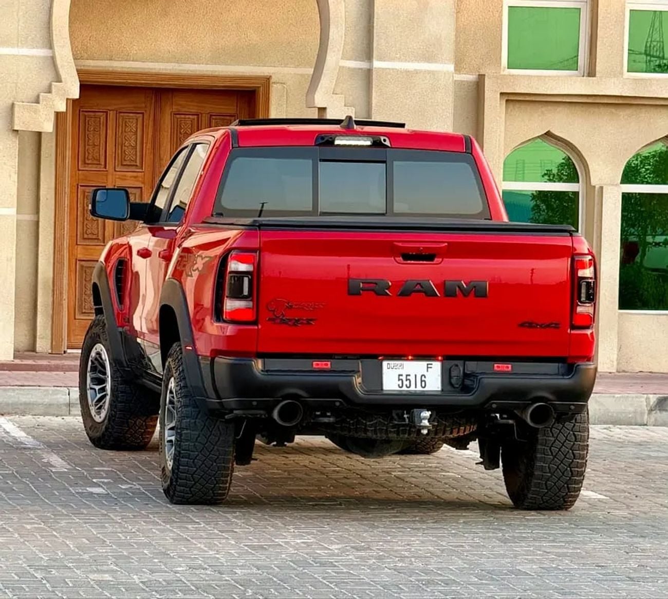 RAM 1500 V8 Lux GCC Specs in Excellent Condition