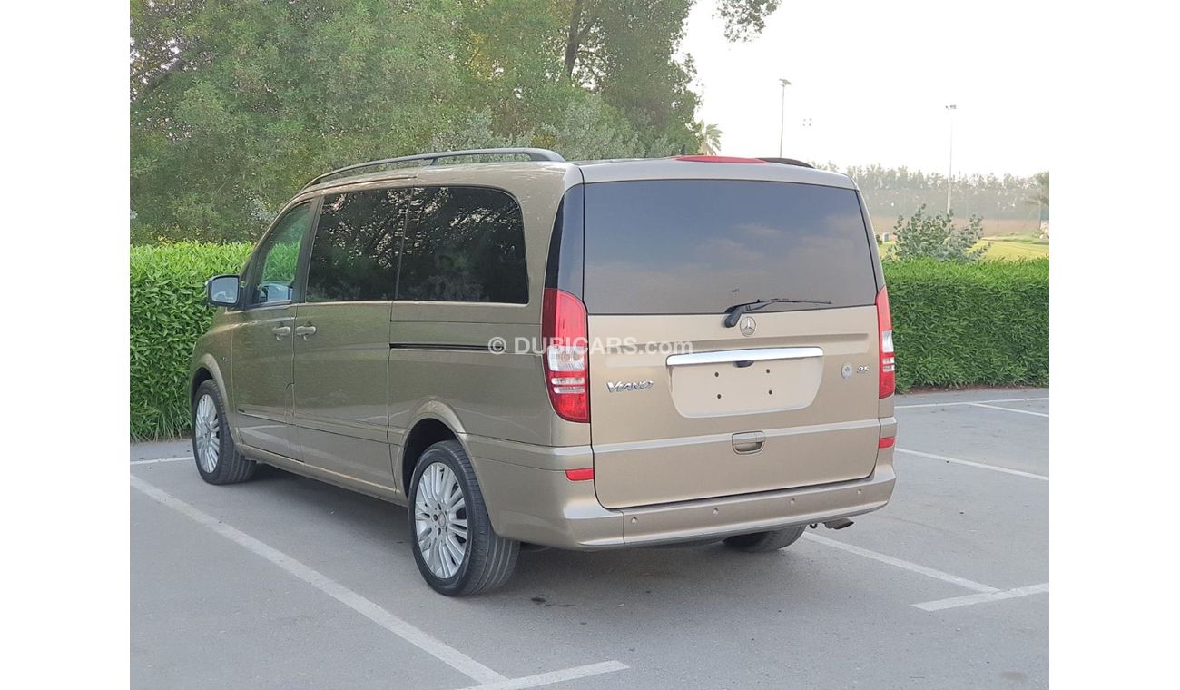 Mercedes-Benz Viano Mercedes Viano 2011 GCC // Full option // Perfect condition // no accident