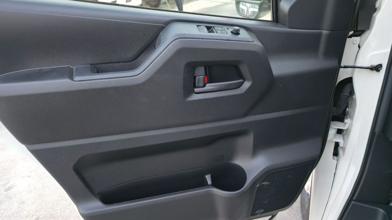تويوتا هاياس TOYOTA HIACE HIGHROOF A/T 3.5L GASOLINE 13 SEATER