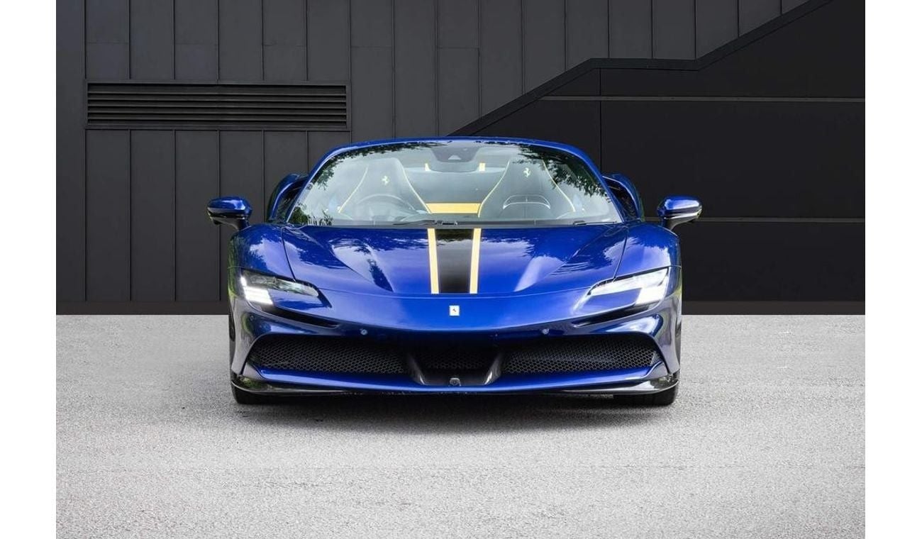 فيراري SF90 سبيدر 4.0T V8 7.9kWh F1 DCT RIGHT HAND DRIVE