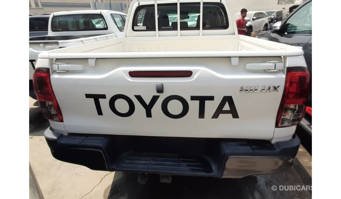 Toyota Hilux DIESEL AUTOMATIC GEAR 2.8L RIGHT HAND DRIVE