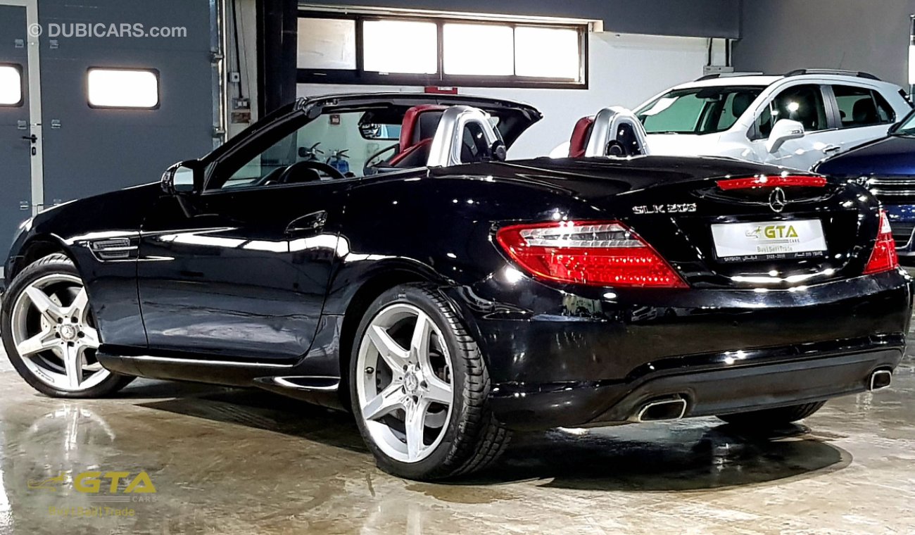 مرسيدس بنز SLK 200 2016, Full Service History, Warranty, Original Paint, GCC