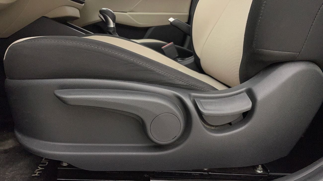 Hyundai Accent GL 1.6 | Zero Down Payment | Home Test Drive