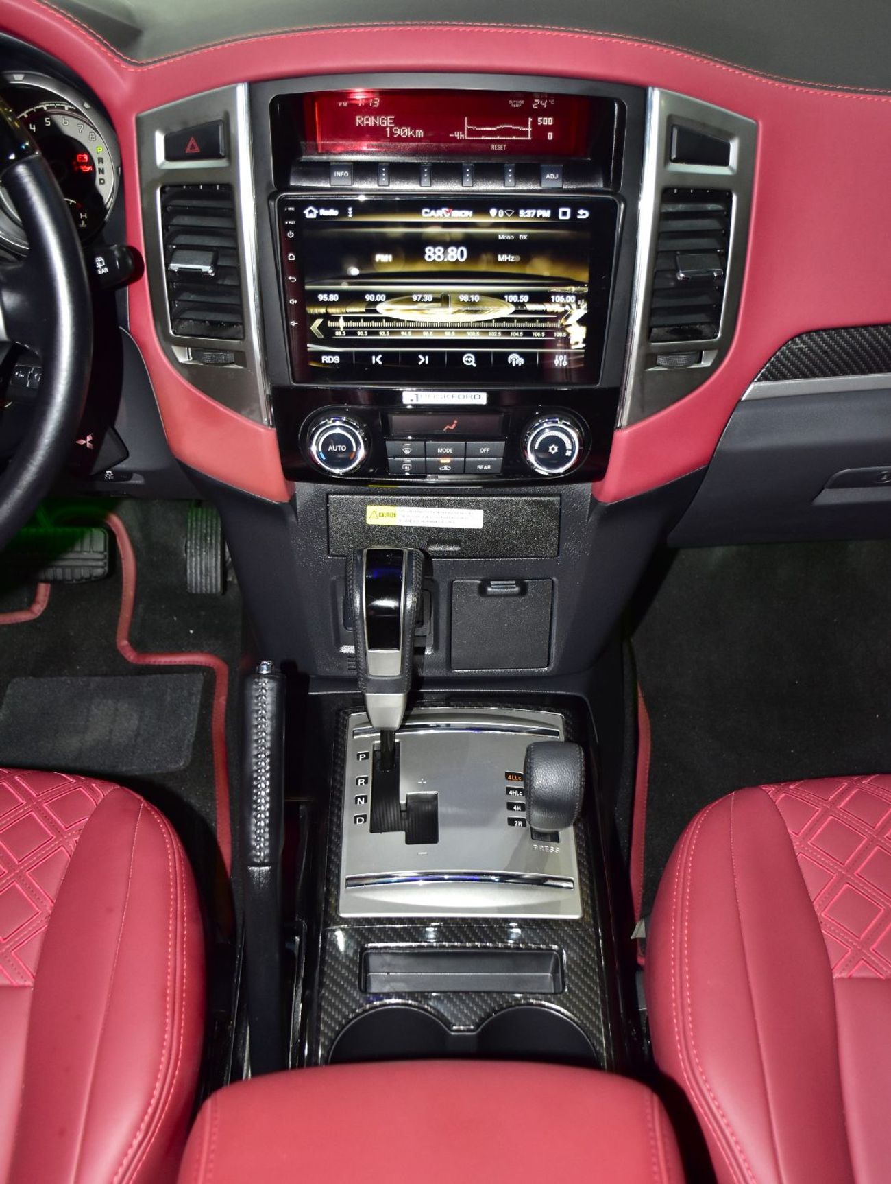 Mitsubishi Pajero Sport EXCELLENT DEAL for our Mitsubishi Pajero Signature Edition GLS 3.8 ( 2020 Model ) in White / Black C