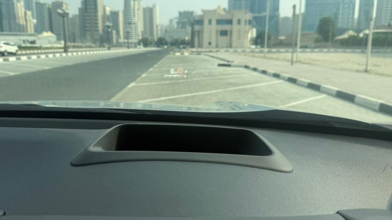 Toyota Yaris Cross YARIS CROSS 1.5 LITER ,PETROL RIGHT HAND ,FOR EXPORT ONLY