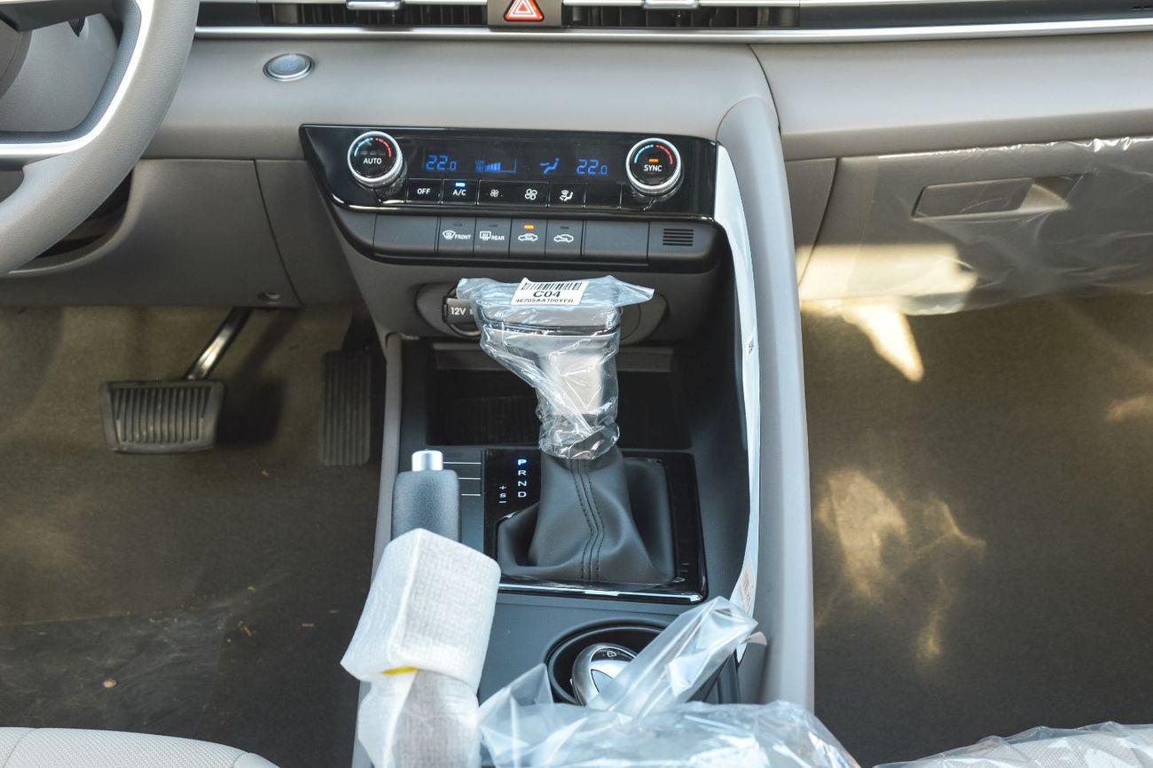 Hyundai Elantra HYUNDAI ELANTRA 1.6L FWD SEDAN 2024