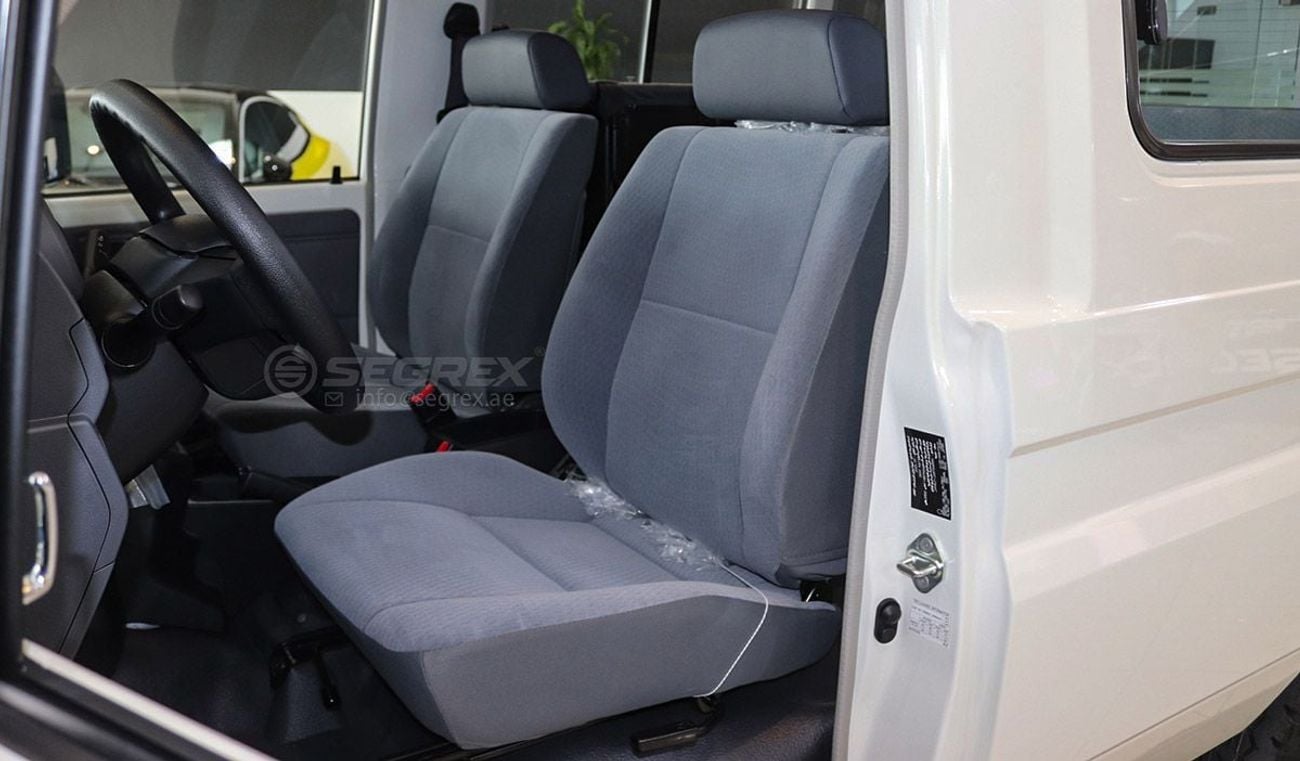 تويوتا لاند كروزر 70 2025 Model Toyota Land Cruiser Hardtop LC78, 4.0L Petrol 4WD A/T