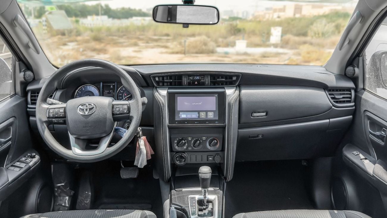 تويوتا فورتونر EXR 2026 Toyota Fortuner GX 2.7L AT Petrol 4WD (Black-Black)