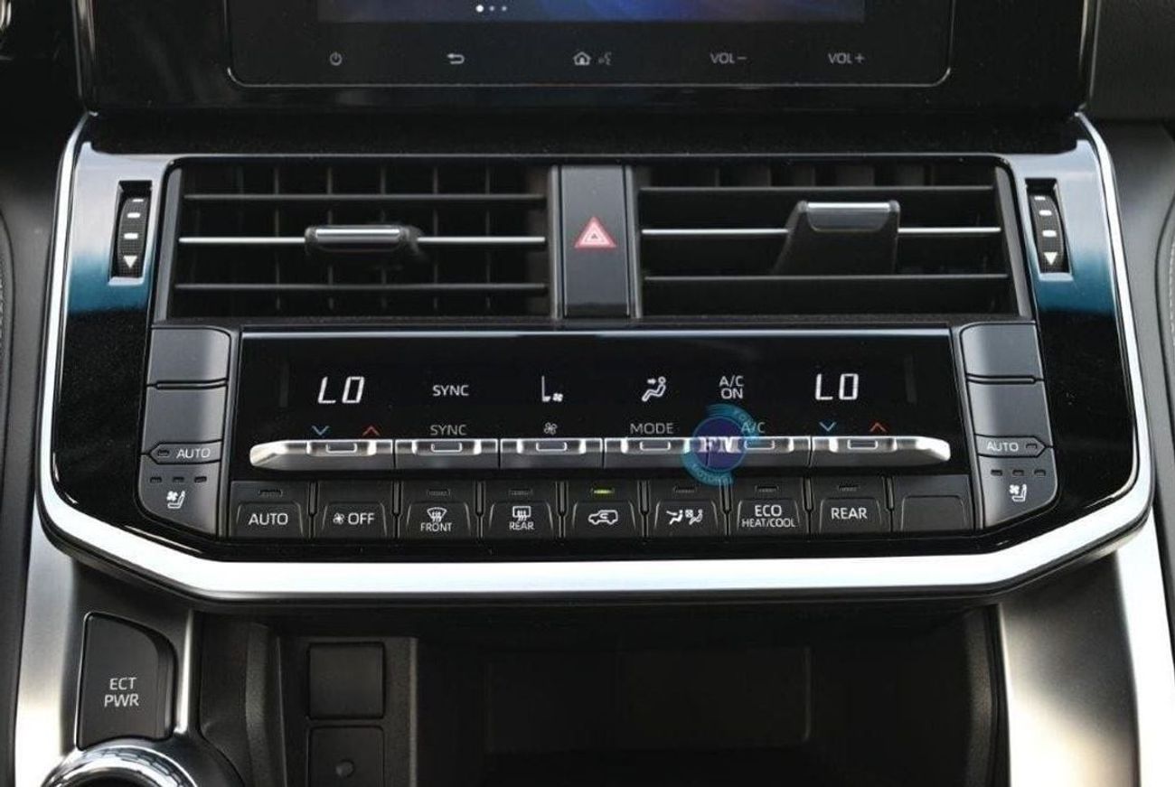 تويوتا لاند كروزر 300 GXR 4.0L Petrol Automatic